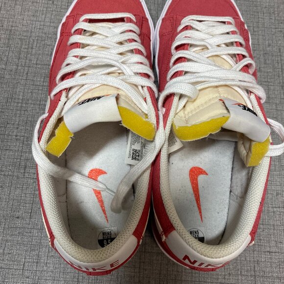 Nike Low Red Blazer Shoes - Picture 8 of 10